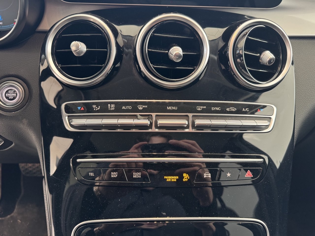 MERCEDES-BENZ GLC220D 4 MATIC