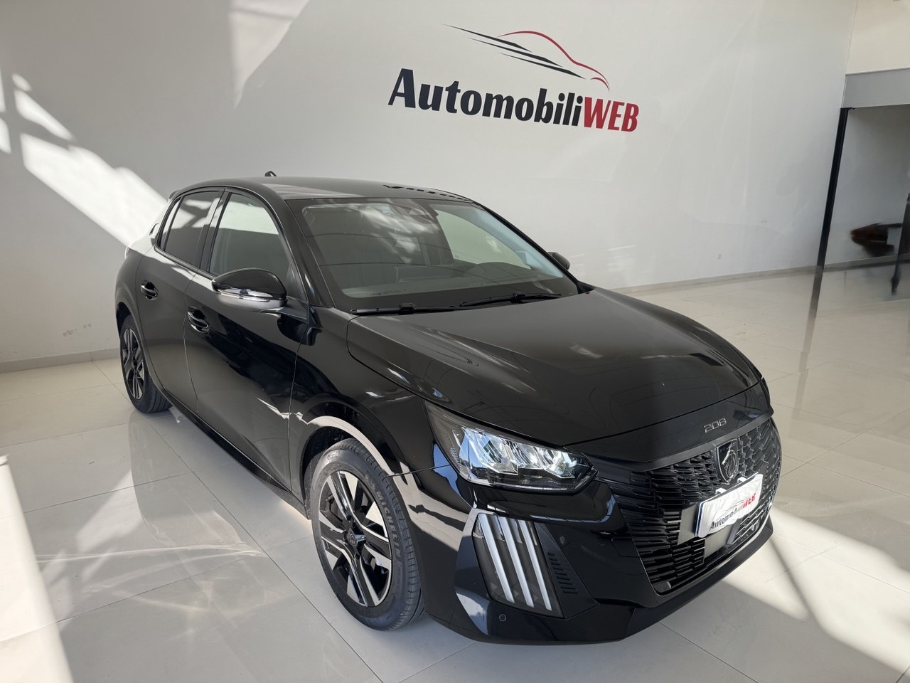 PEUGEOT 208 ALLURE HYBRID AUTOMATICA