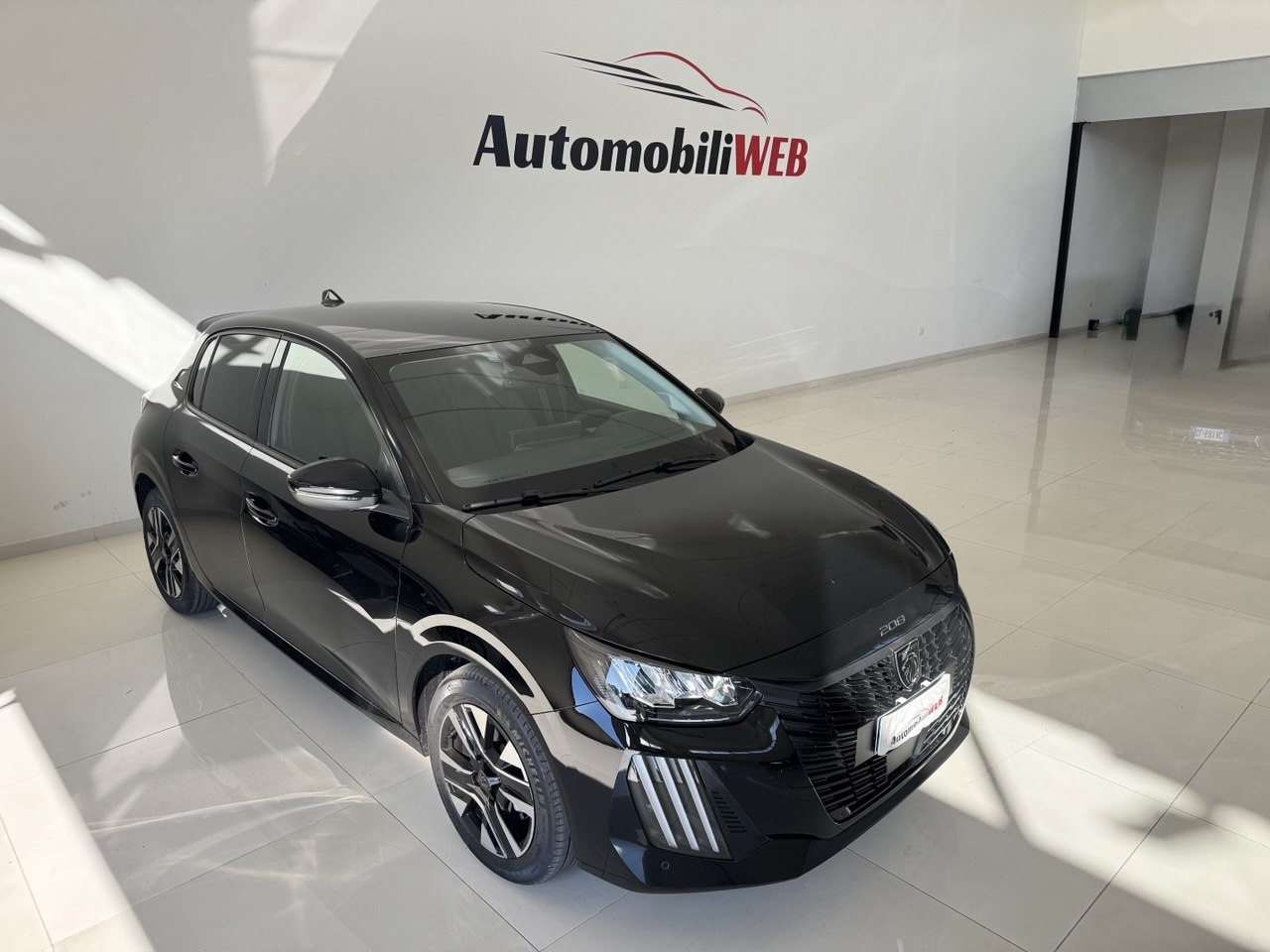 PEUGEOT 208 ALLURE HYBRID AUTOMATICA