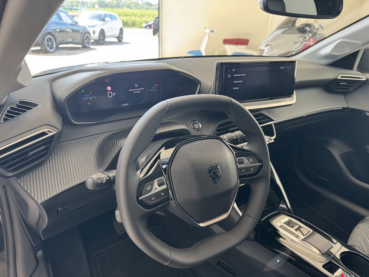 PEUGEOT 208 ALLURE HYBRID AUTOMATICA