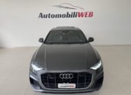 AUDI Q8 S-LINE QUATTRO
