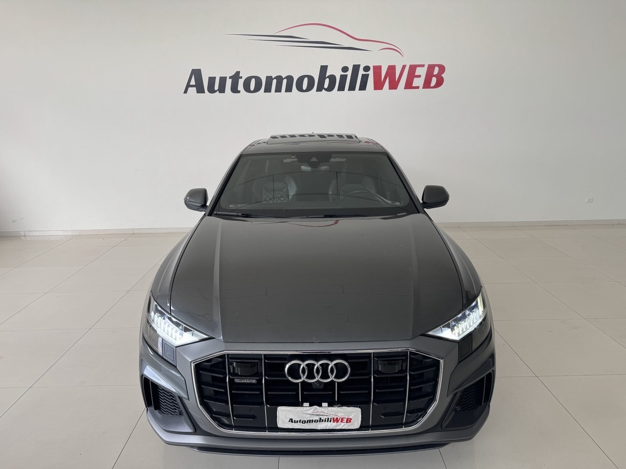 AUDI Q8 S-LINE QUATTRO