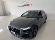 AUDI Q8 S-LINE QUATTRO