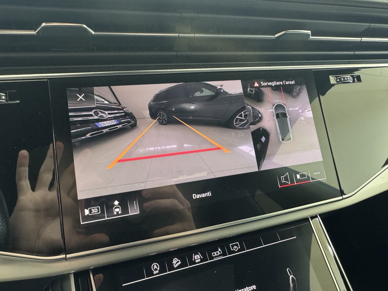 AUDI Q8 S-LINE QUATTRO