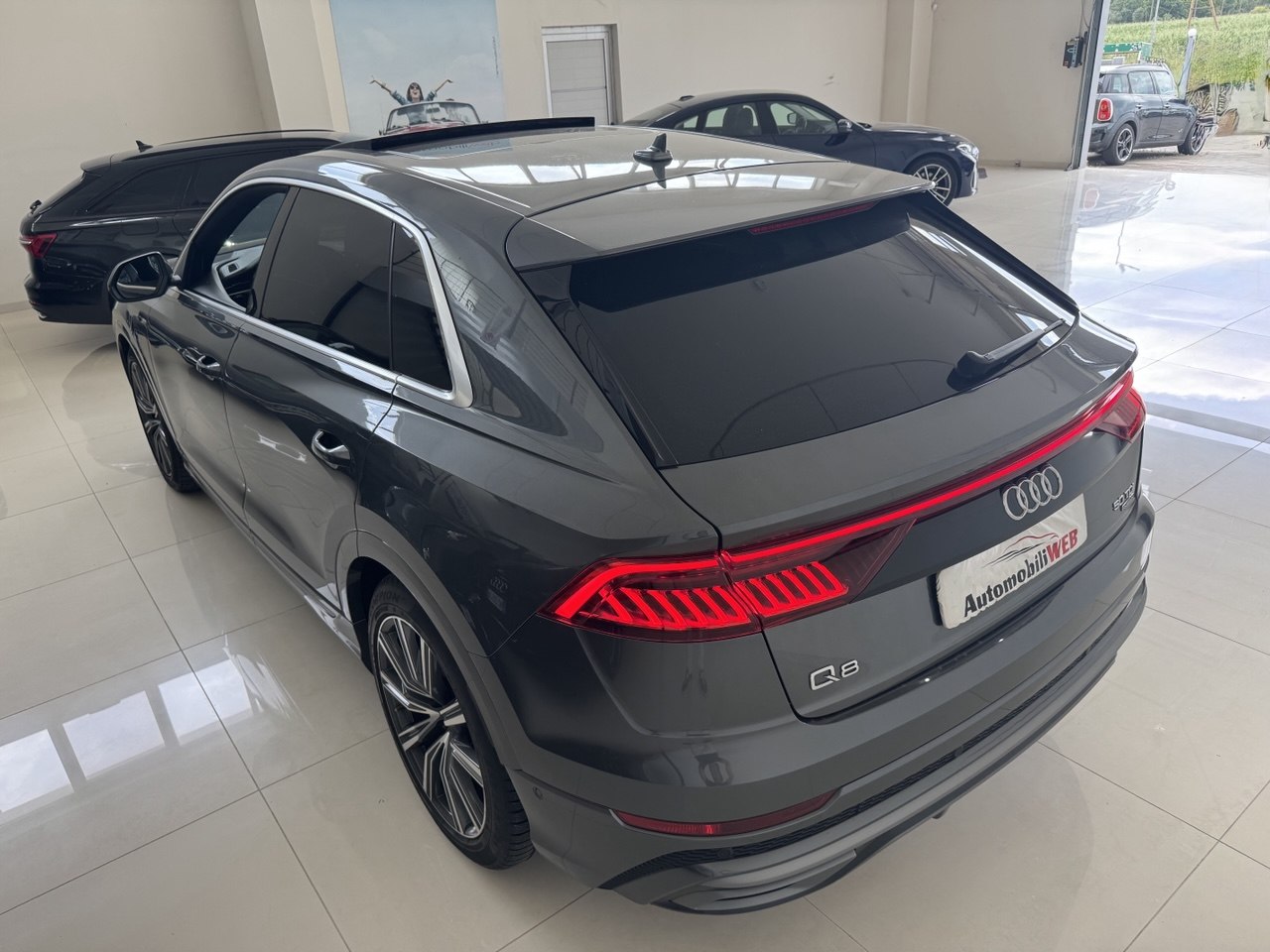 AUDI Q8 S-LINE QUATTRO