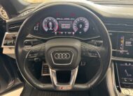 AUDI Q8 S-LINE QUATTRO