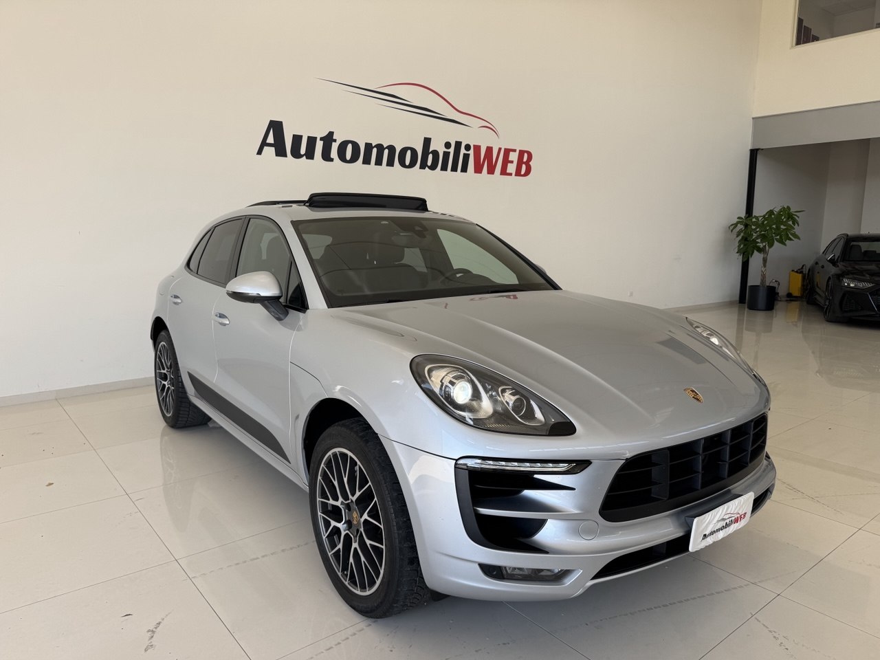 PORSCHE MACAN S 3.0