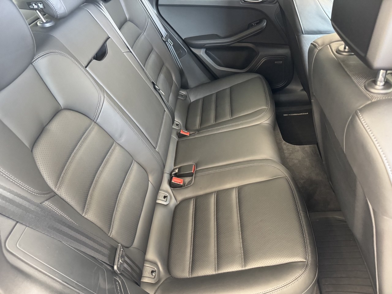 PORSCHE MACAN S 3.0