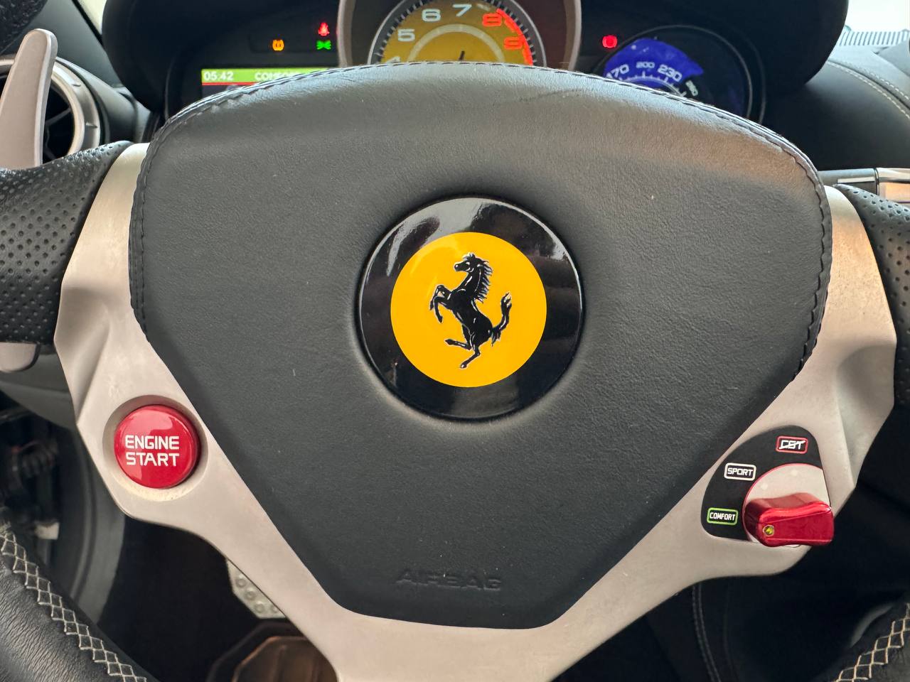 FERRARI CALIFORNIA