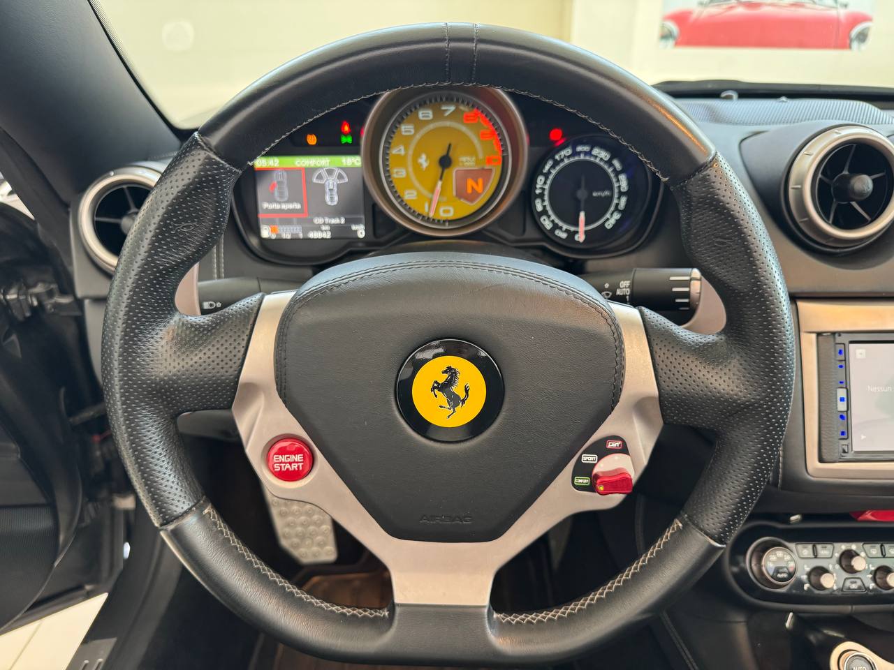 FERRARI CALIFORNIA