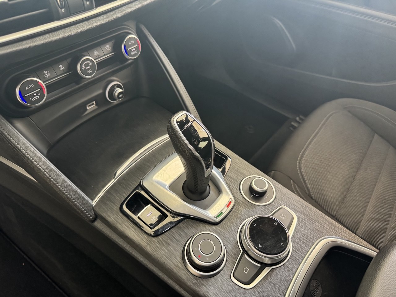 ALFA ROMEO STELVIO 2.2