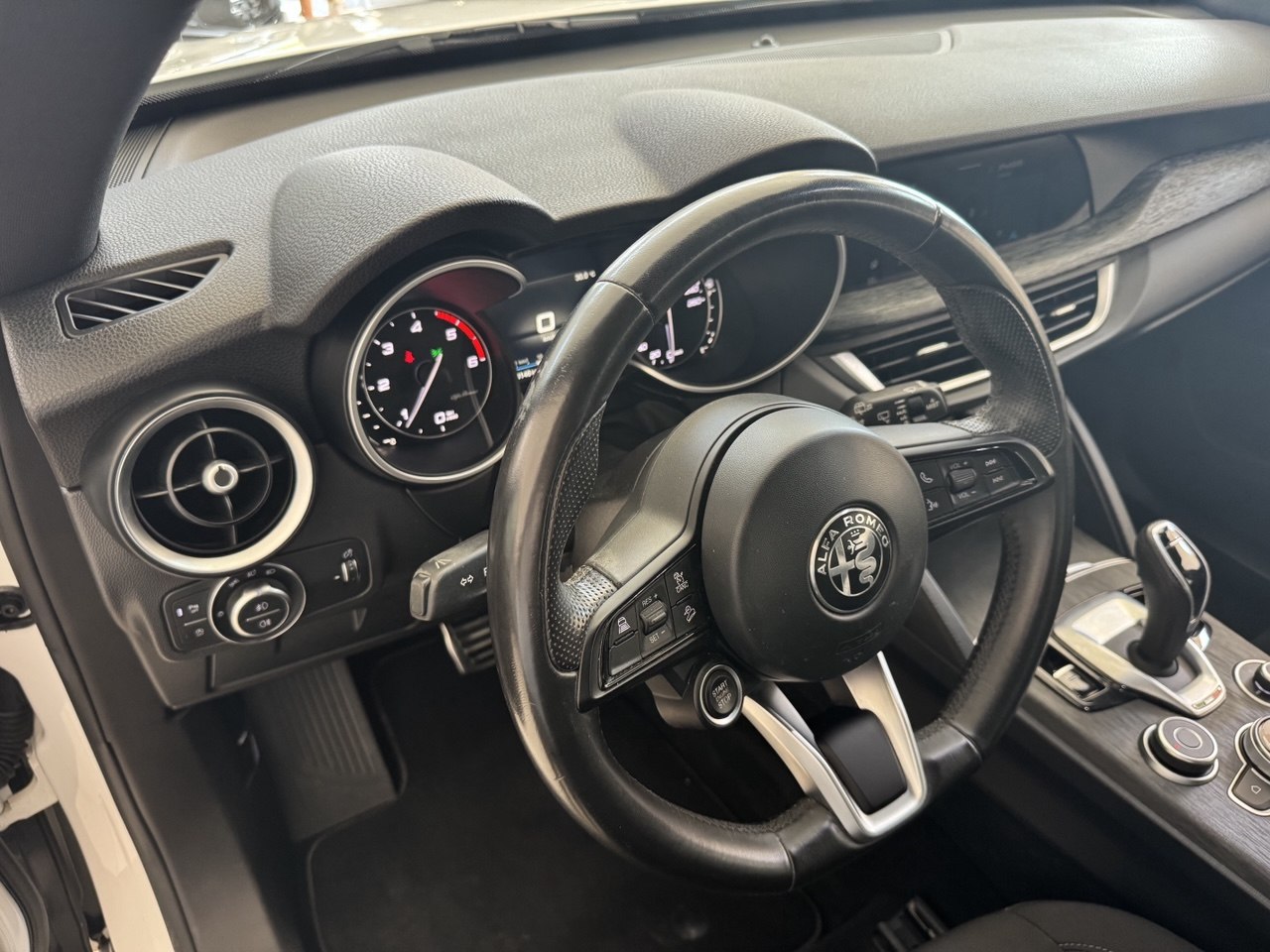 ALFA ROMEO STELVIO 2.2