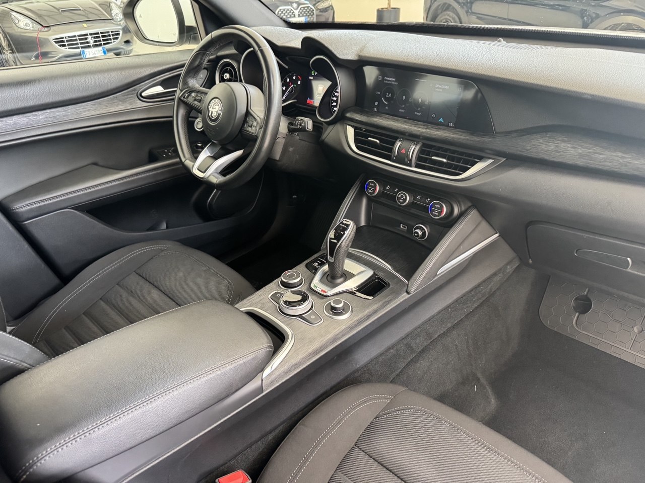 ALFA ROMEO STELVIO 2.2