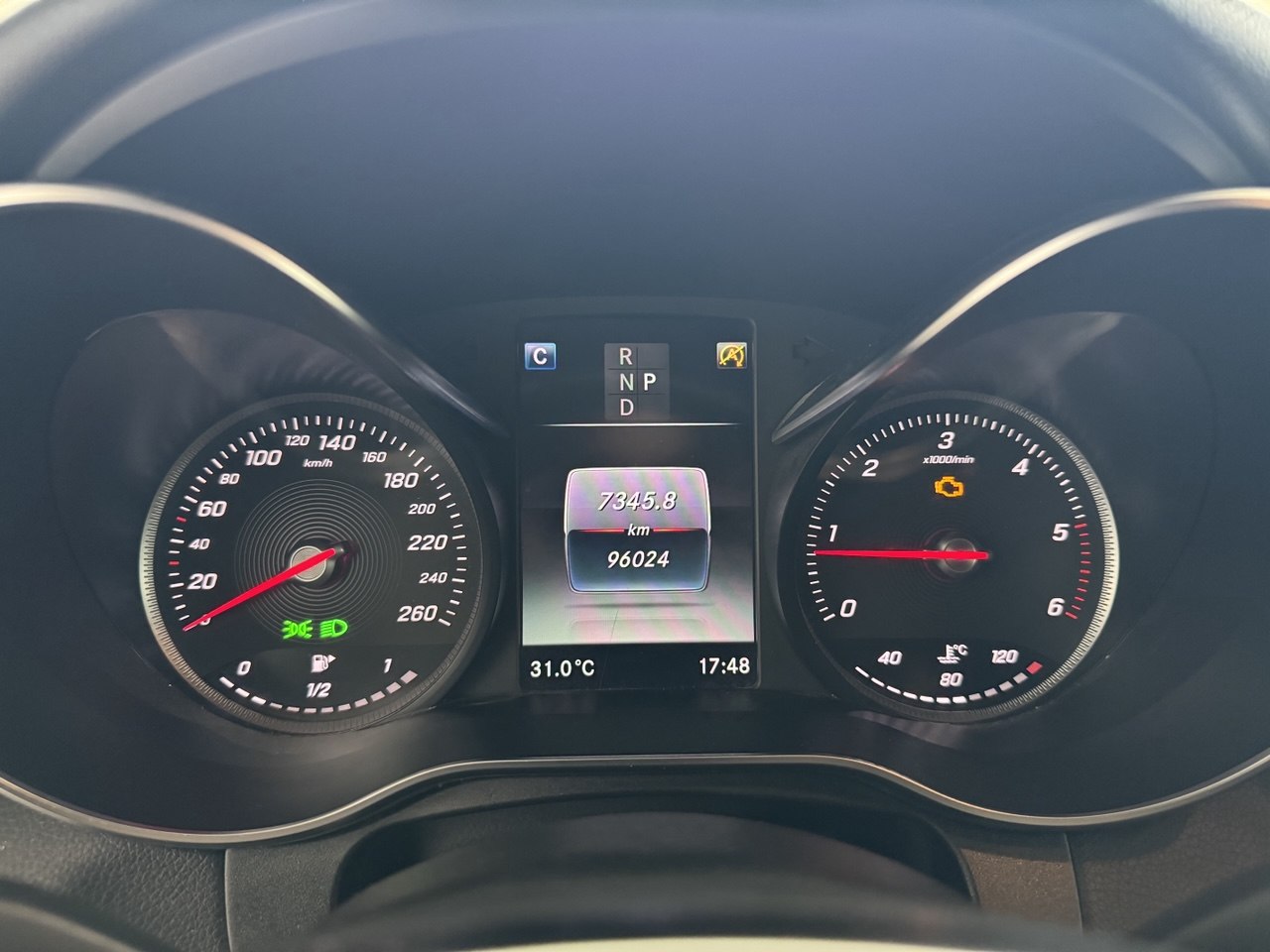 MERCEDES-BENZ GLC 250D 4MATIC PREMIUM