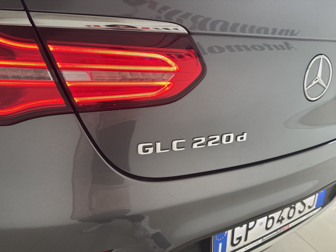 MERCEDES-BENZ GLC 250D 4MATIC PREMIUM