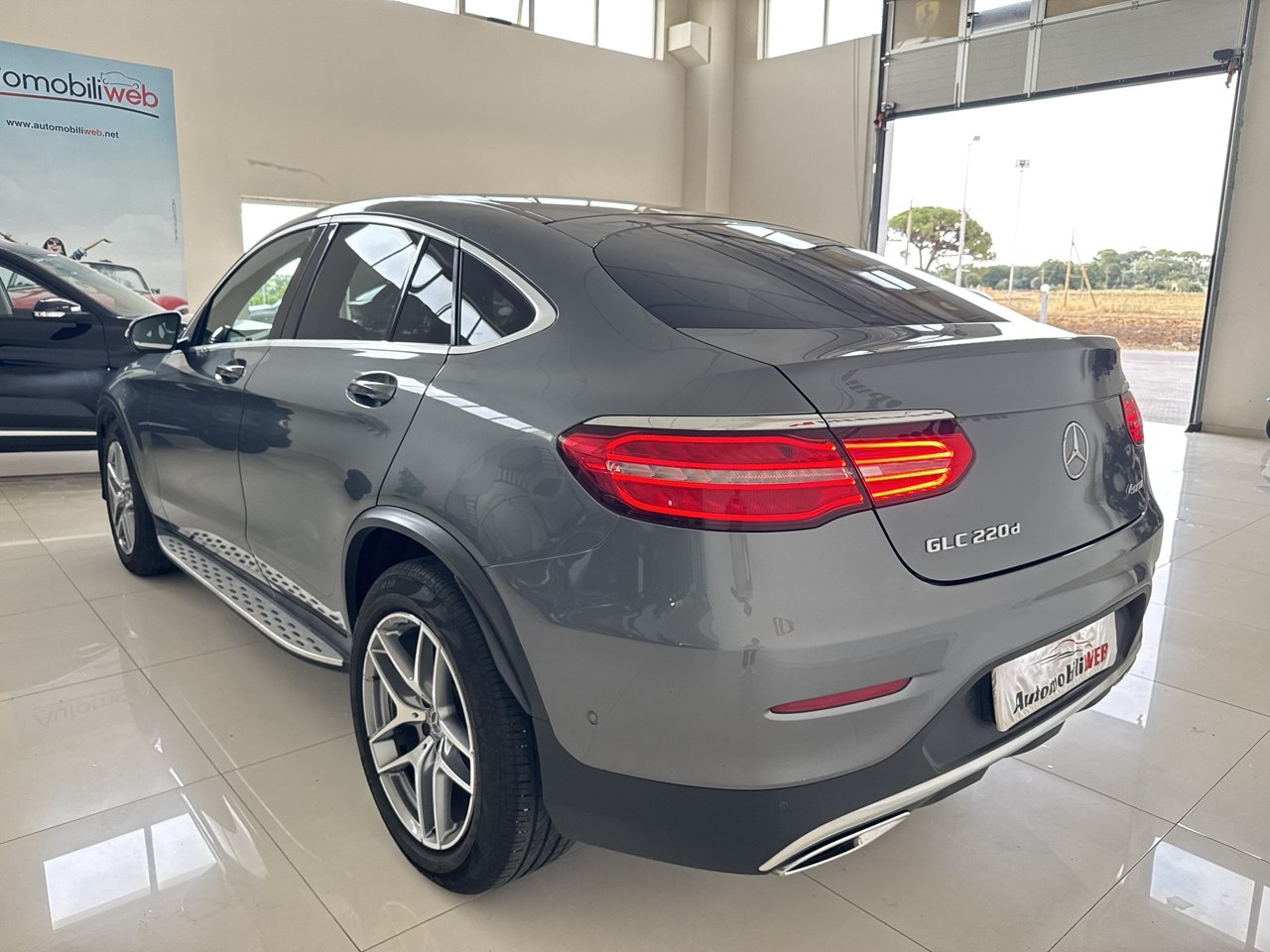 MERCEDES-BENZ GLC 250D 4MATIC PREMIUM