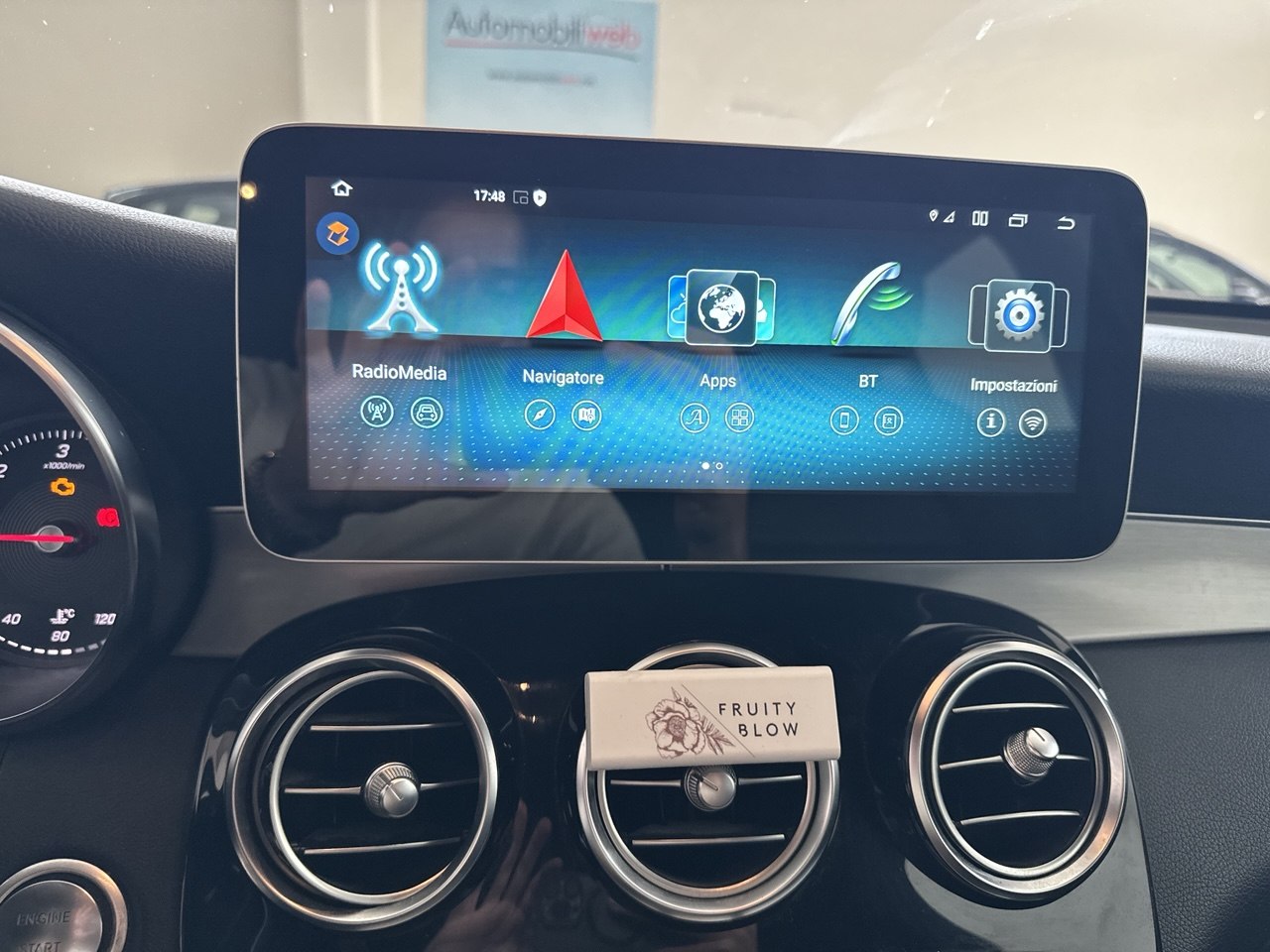 MERCEDES-BENZ GLC 250D 4MATIC PREMIUM