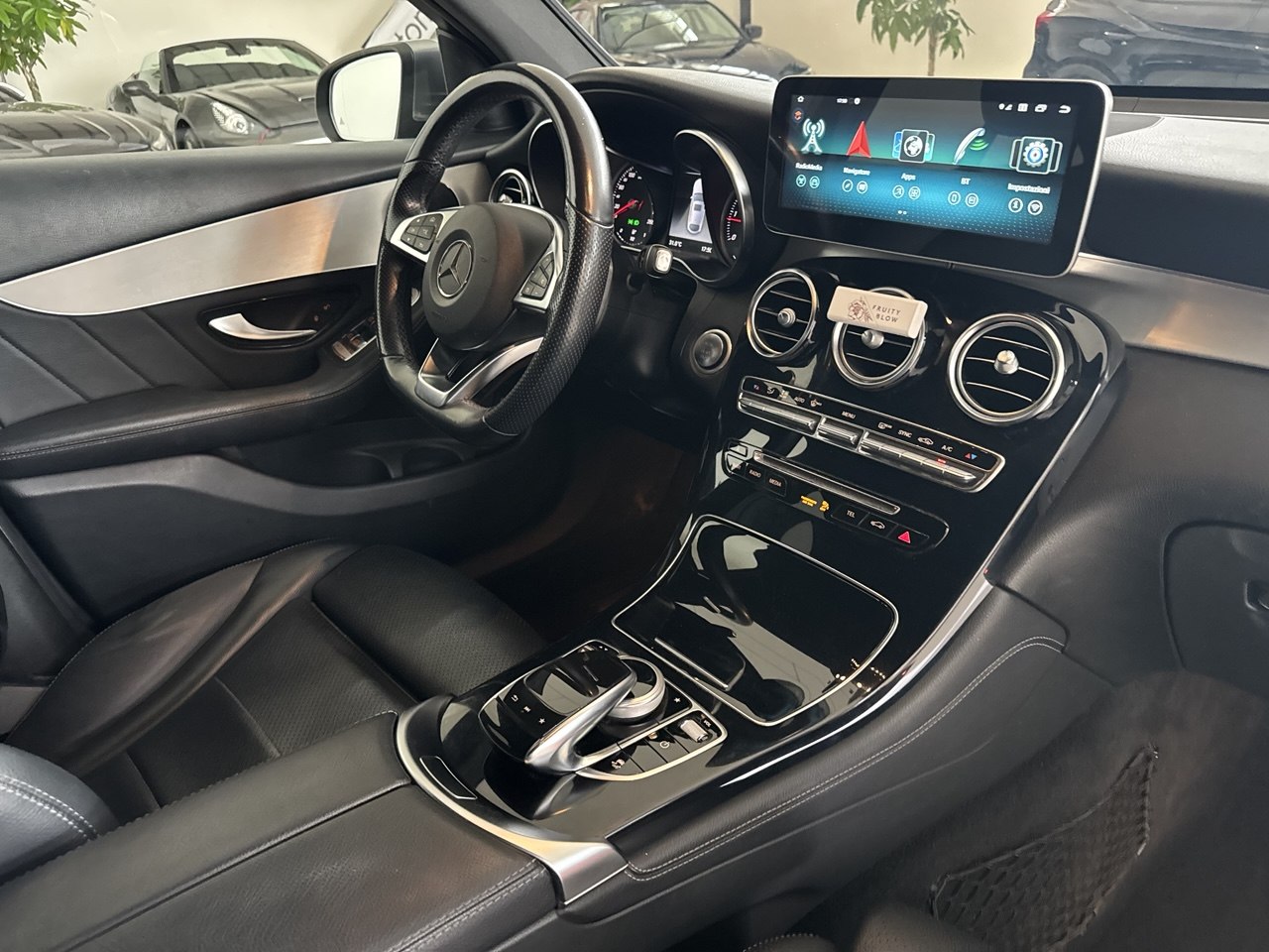 MERCEDES-BENZ GLC 250D 4MATIC PREMIUM