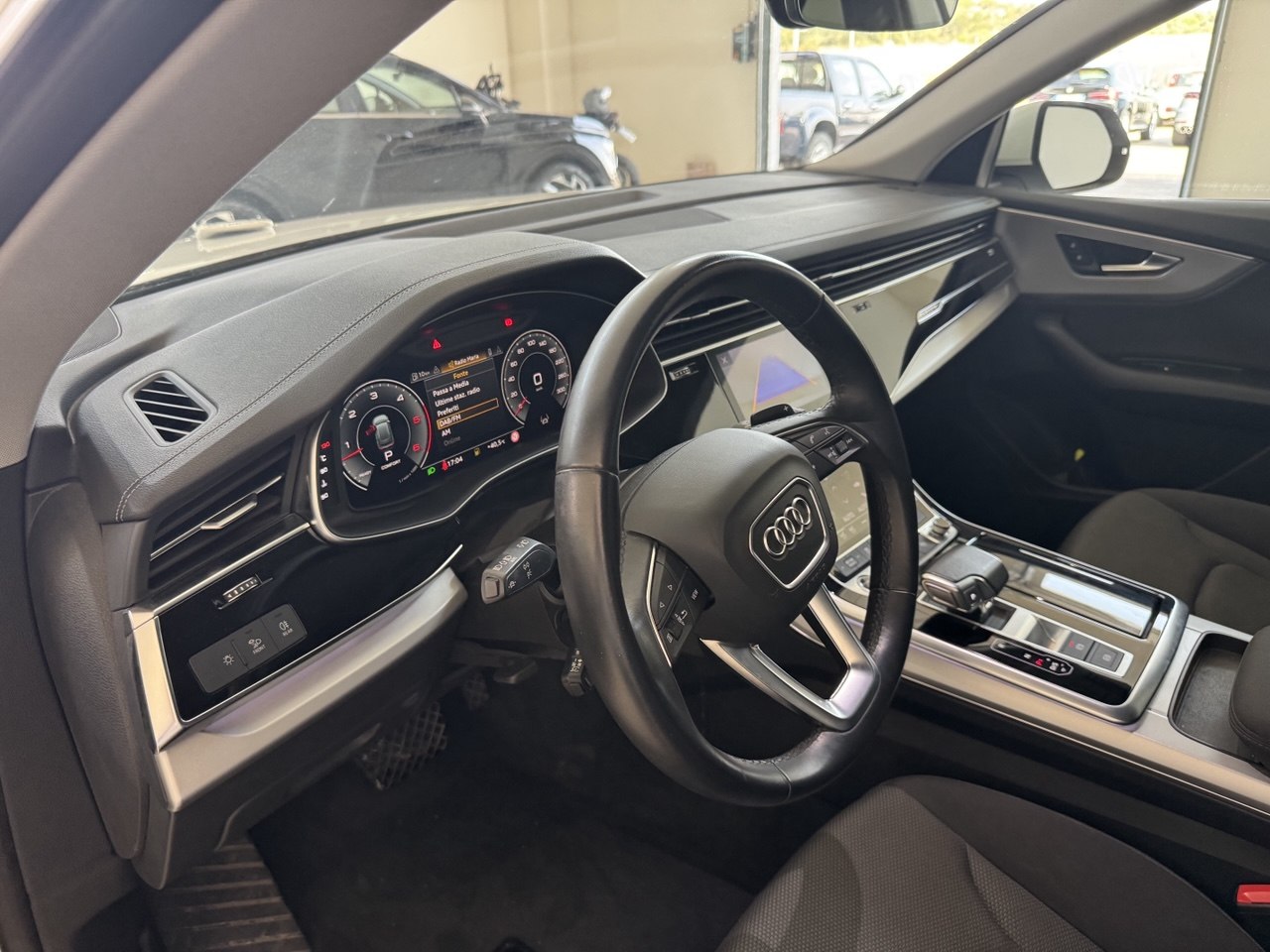 AUDI Q8 45TDI QUATTRO S-LINE