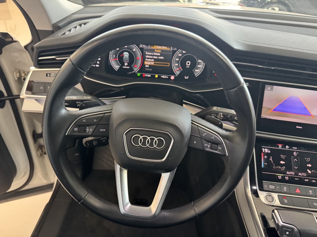 AUDI Q8 45TDI QUATTRO S-LINE