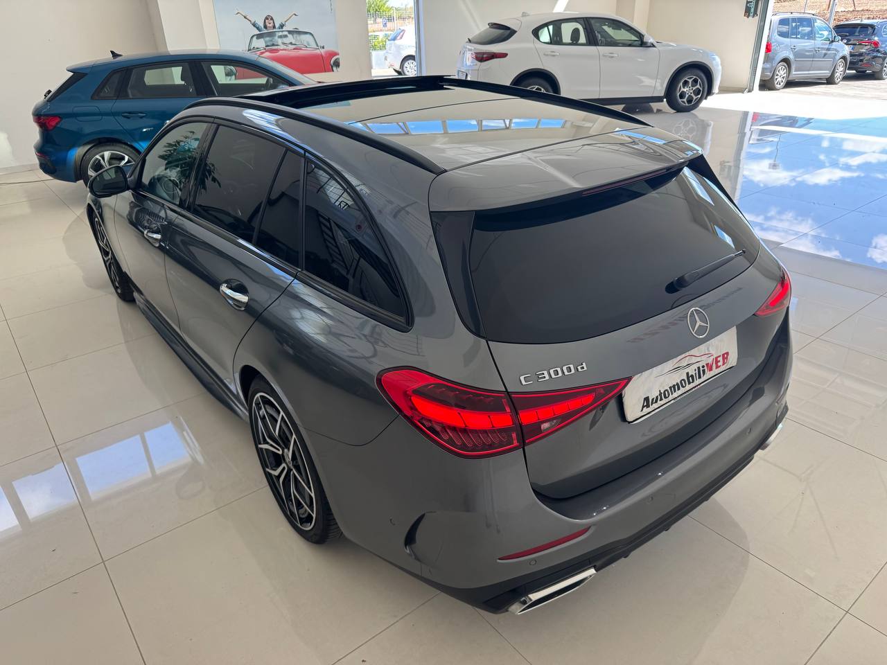 MERCEDES-BENZ C300 PREMIUM AMG