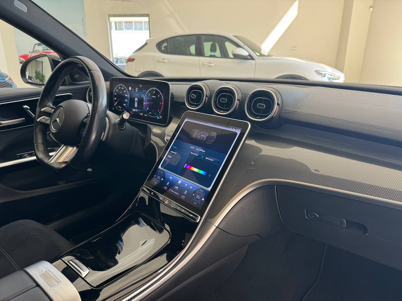 MERCEDES-BENZ C300 PREMIUM AMG
