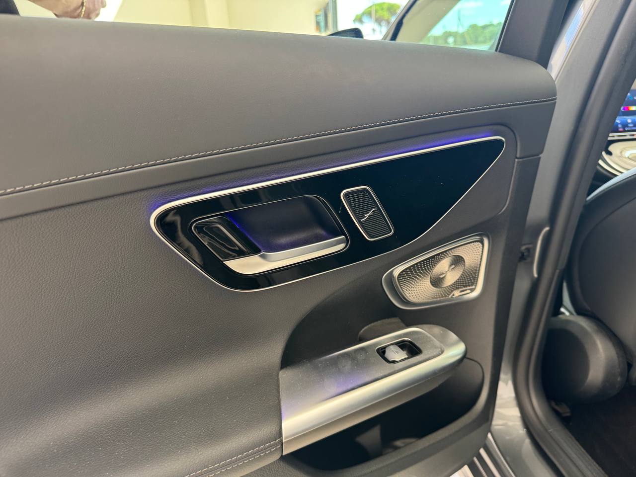 MERCEDES-BENZ C300 PREMIUM AMG