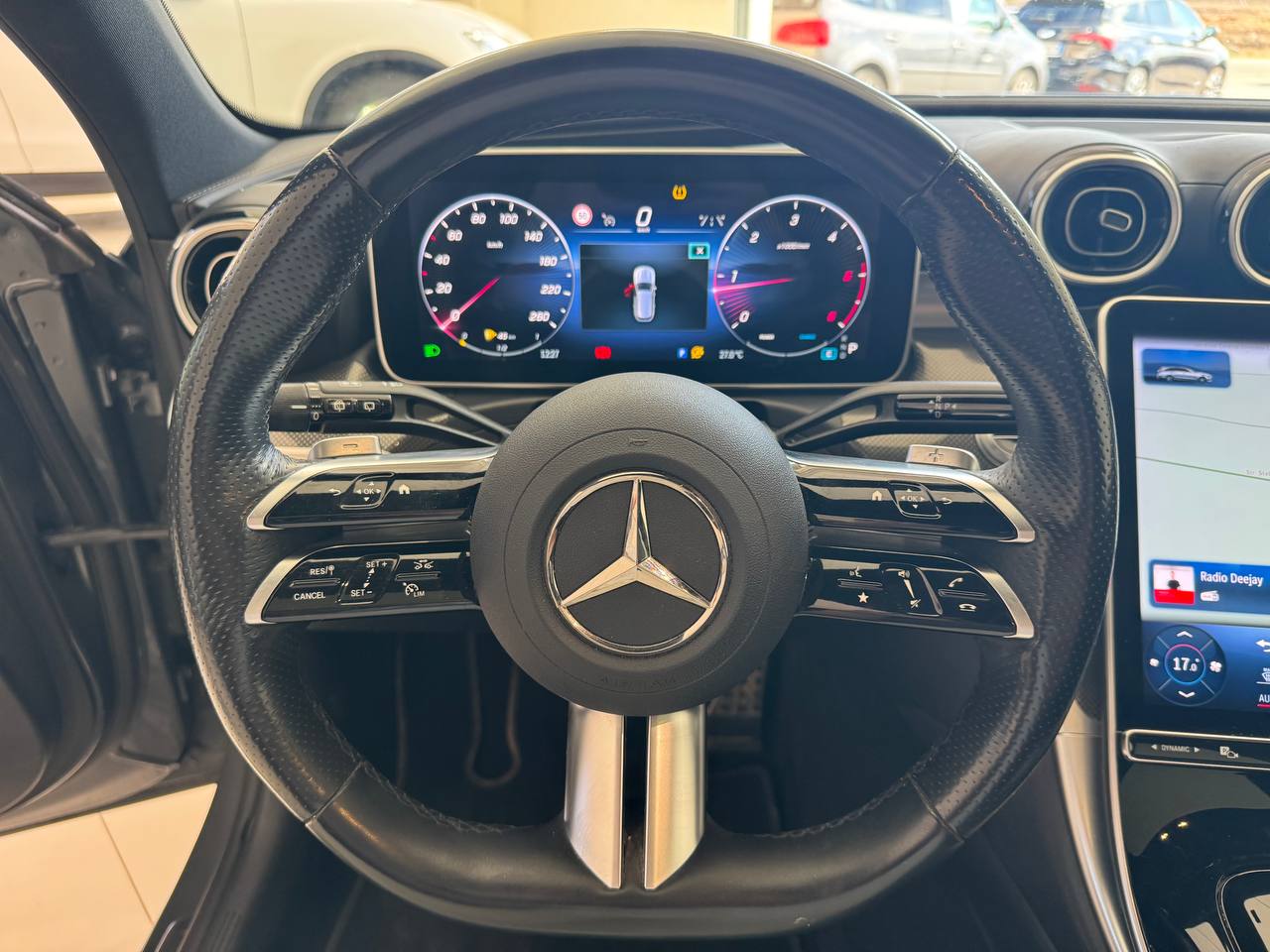 MERCEDES-BENZ C300 PREMIUM AMG
