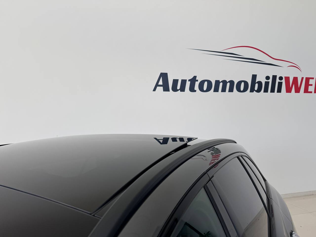MERCEDES-BENZ C300 PREMIUM AMG