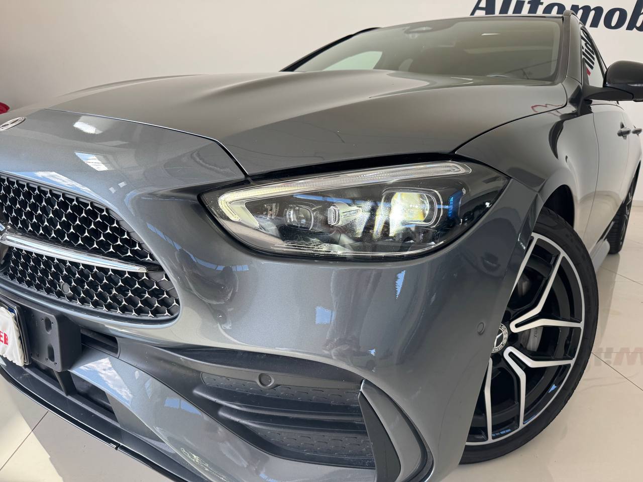 MERCEDES-BENZ C300 PREMIUM AMG
