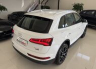 AUDI Q5 40 TDI