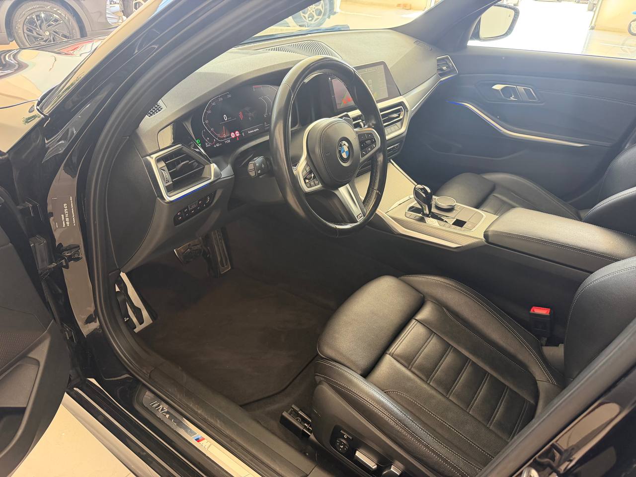 BMW 320D M-SPORT