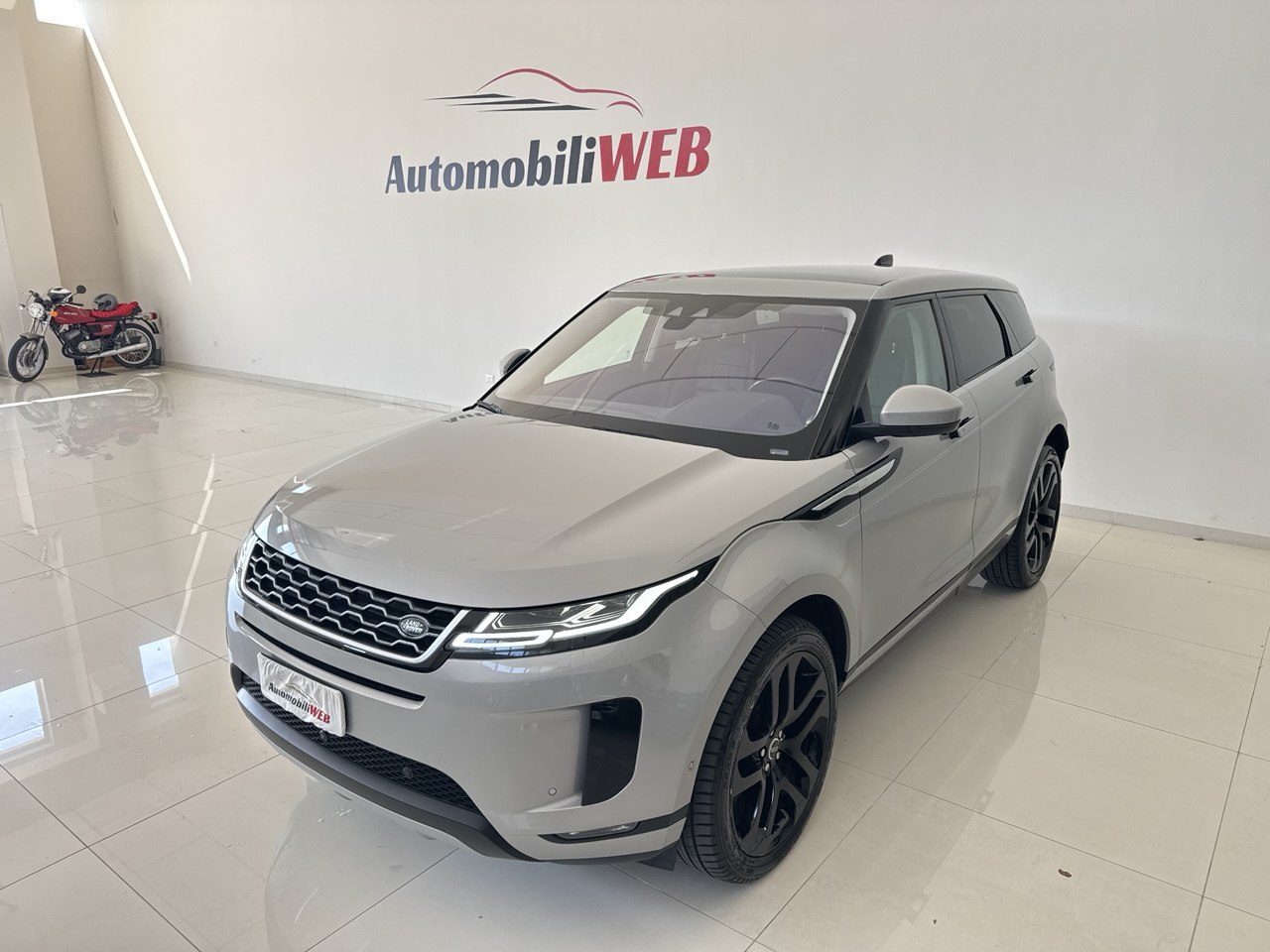 LAND ROVER RANGE ROVER EVOQUE SE