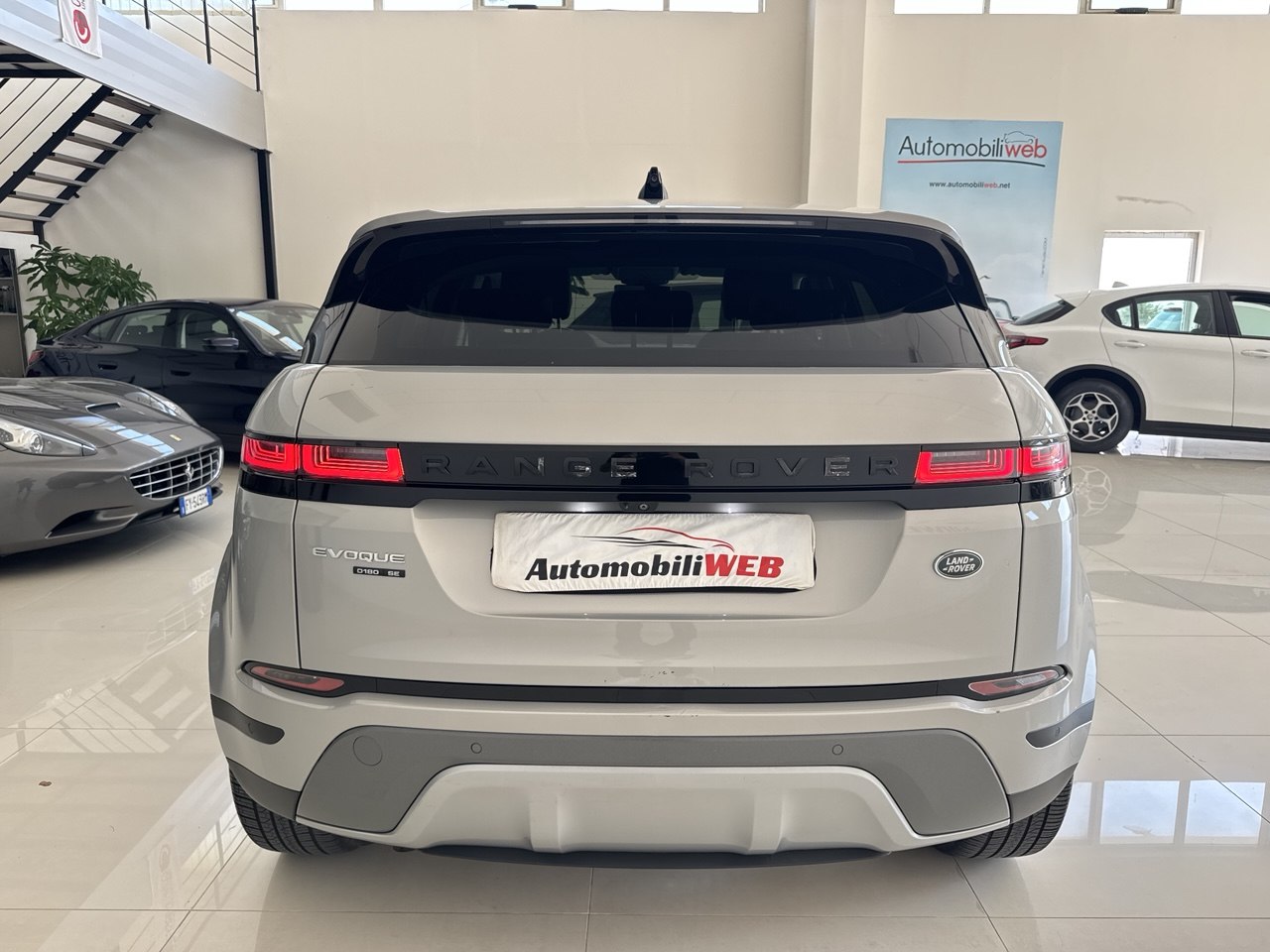 LAND ROVER RANGE ROVER EVOQUE SE