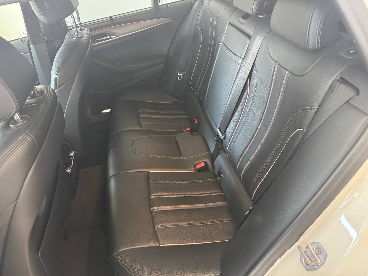 BMW 520 XDRIVE M-SPORT