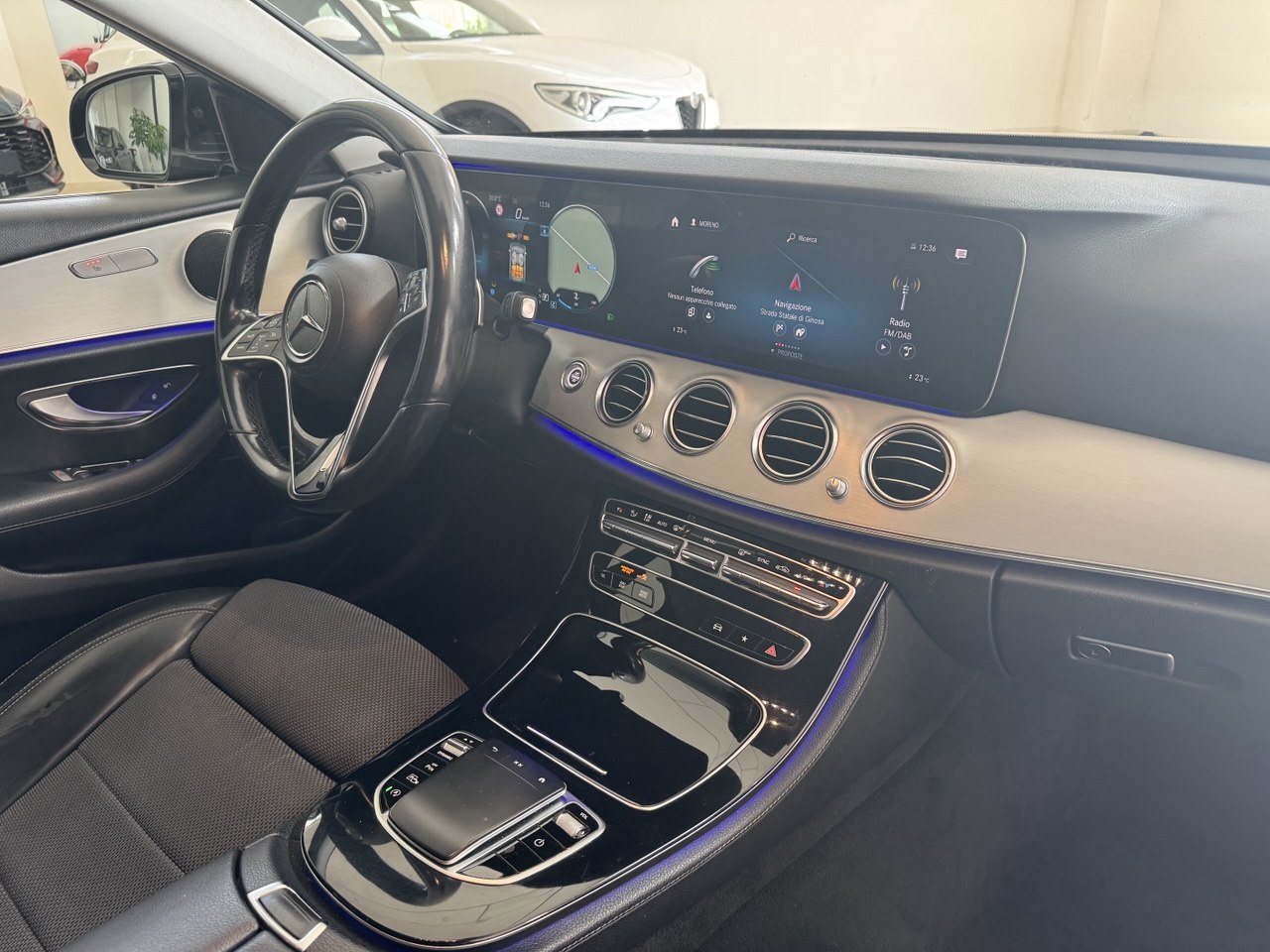 MERCEDES E200