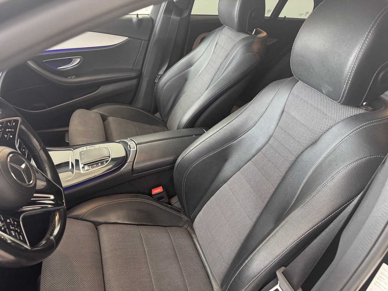 MERCEDES E200