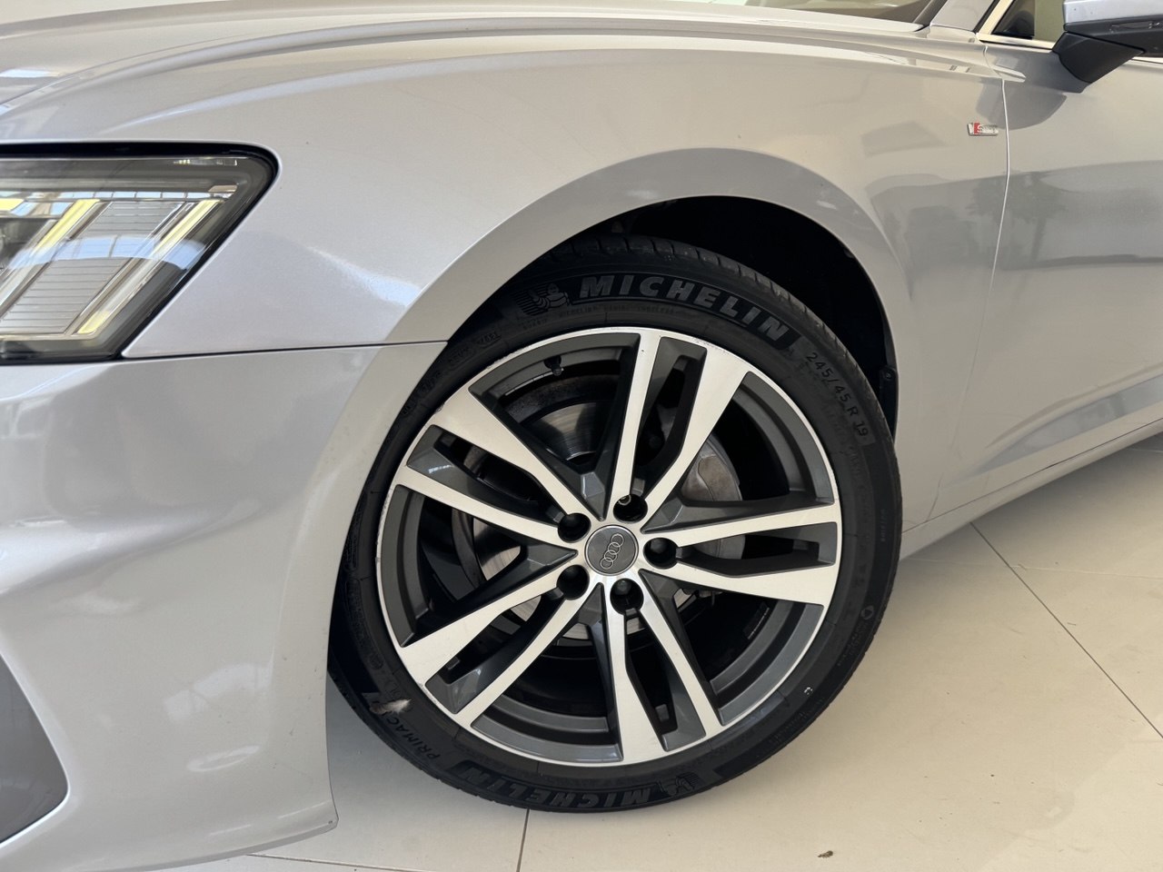 AUDI A6 40 TDI S-LINE