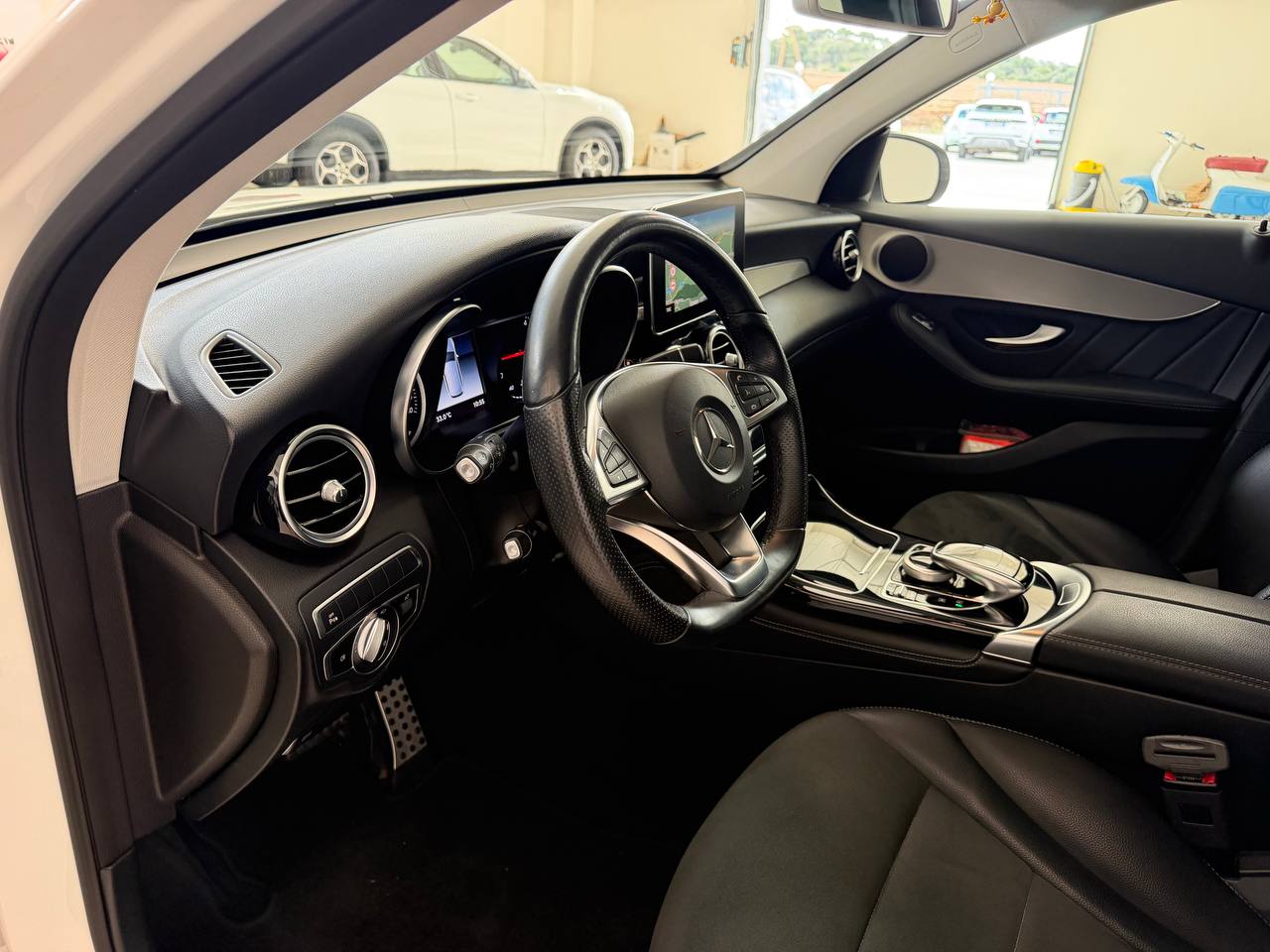MERCEDES GLC 250D 4 MATIC PREMIUM