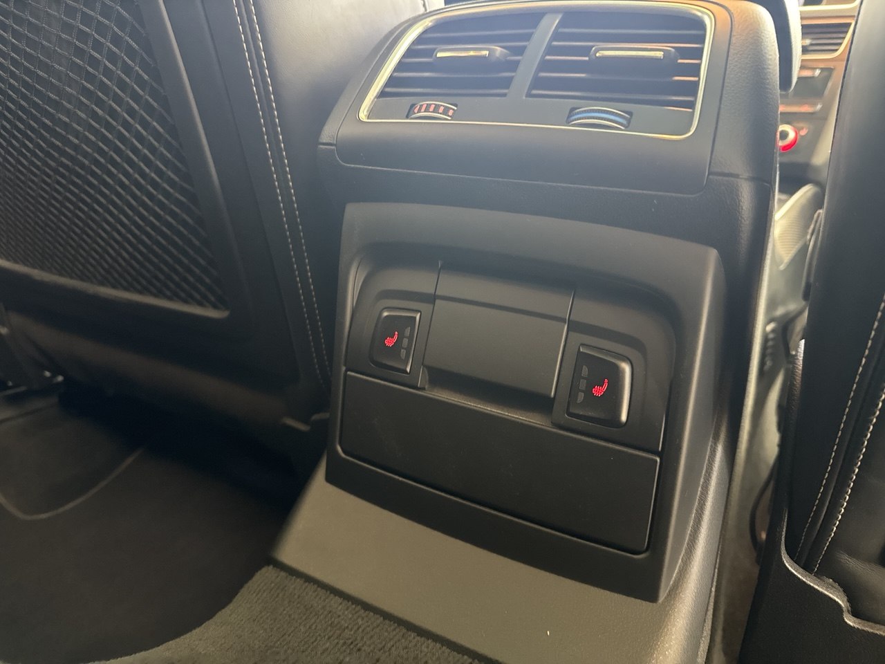 AUDI SQ5 QUATTRO