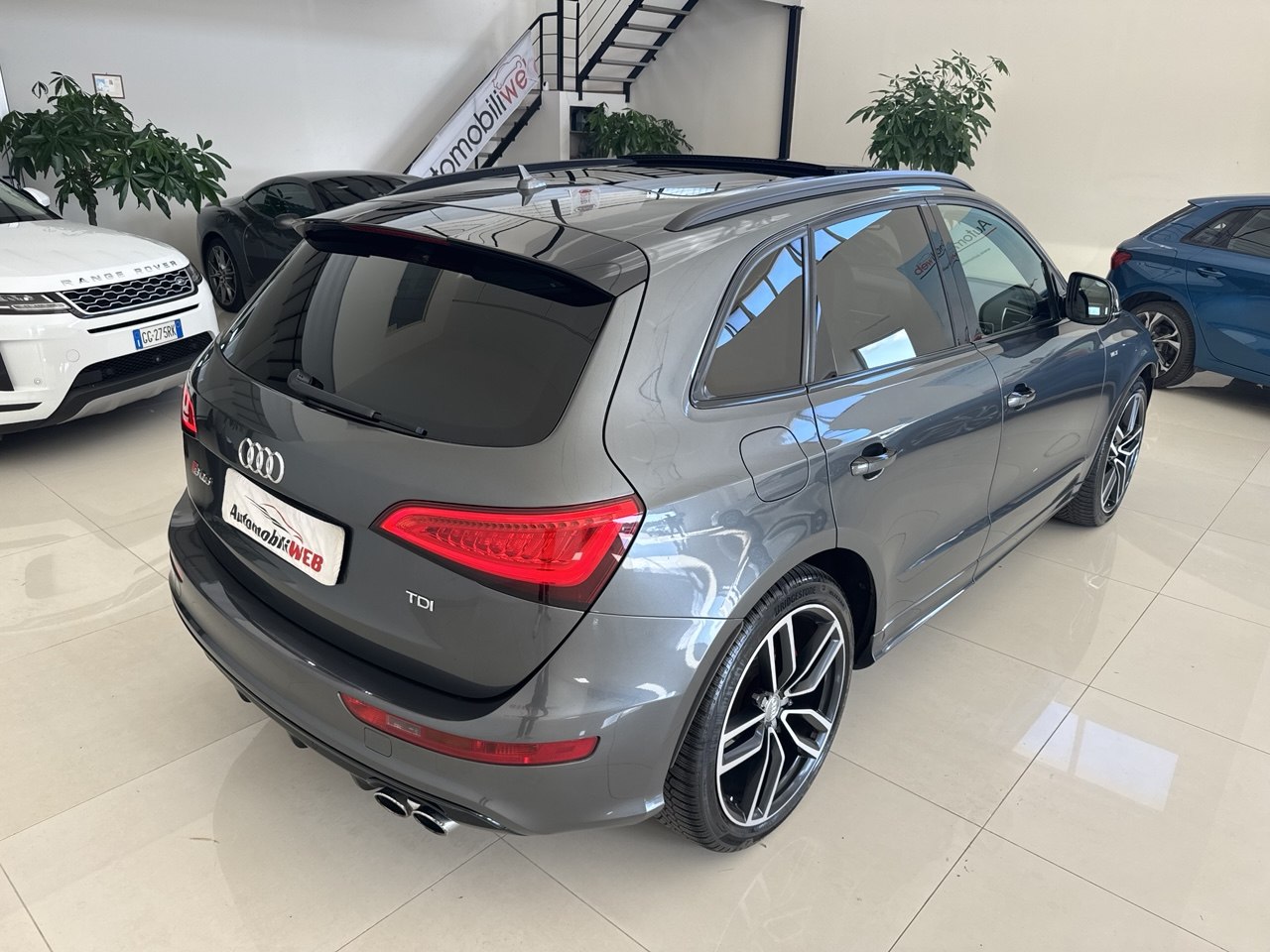 AUDI SQ5 QUATTRO